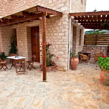Villa Aoritis *
