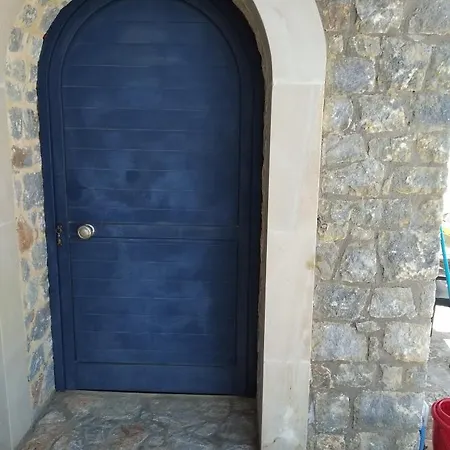 Villa Aoritis