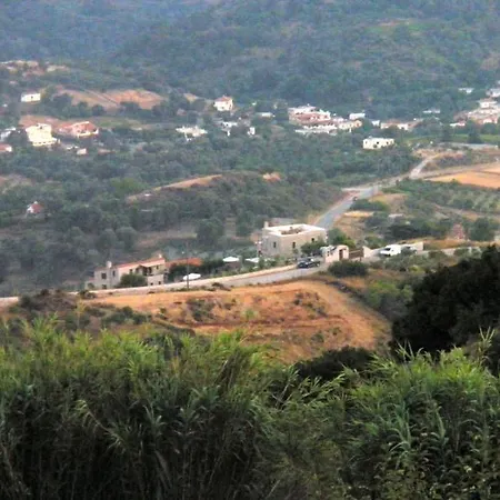 Villa Aoritis *